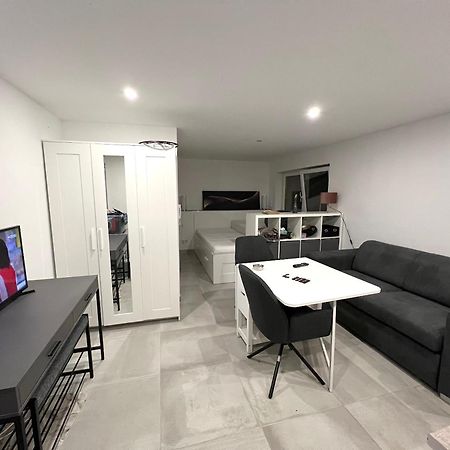 Willkommen In Dagersheim Bei Boeblingen! Gemuetliches 1 Zi Appartement Zum Wohlfuehlen In Einem Angenehmen Umfeld! 外观 照片